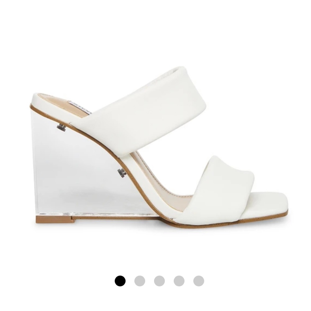 Steve Madden Isa White Sandal NWB - Picture 2 of 8